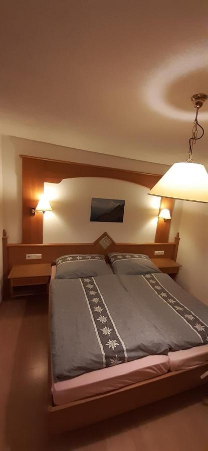 Appartamento Haus Hotz Landeck Esterno foto