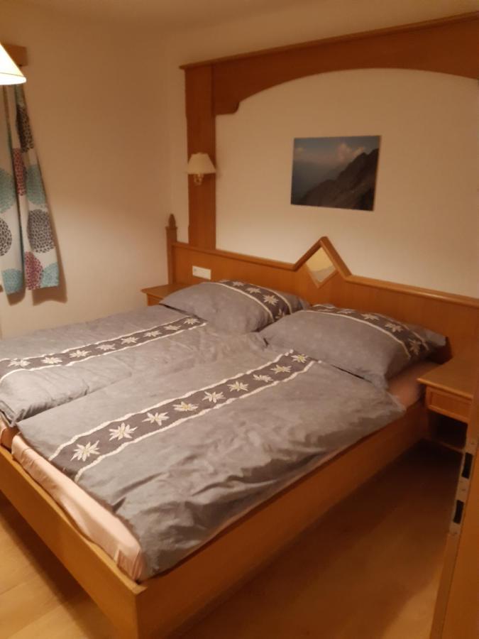 Appartamento Haus Hotz Landeck Esterno foto