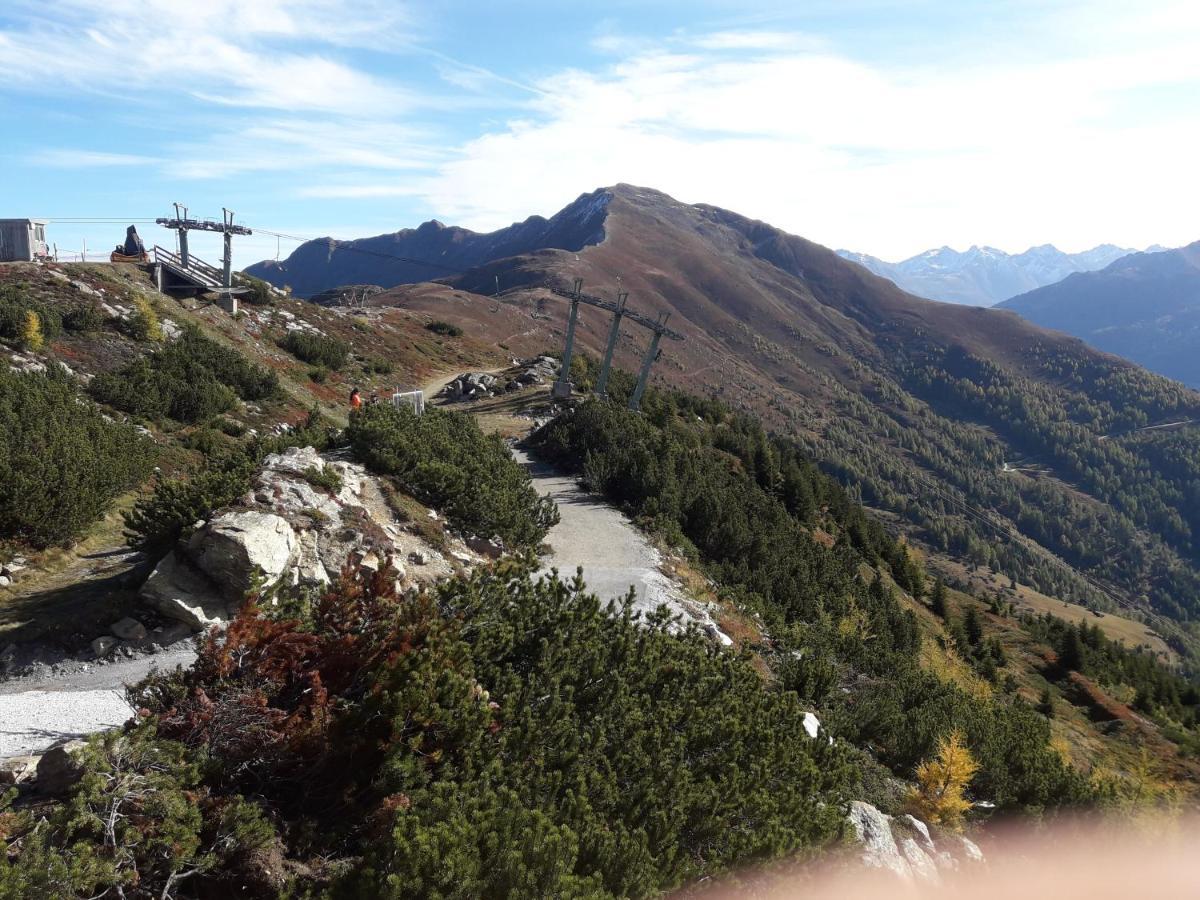 Appartamento Haus Hotz Landeck Esterno foto