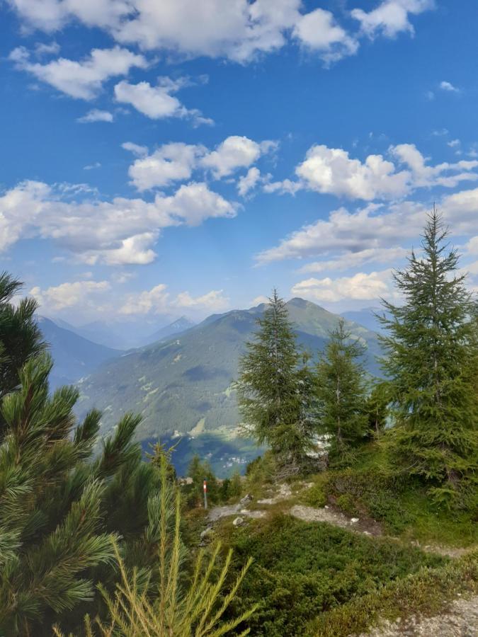 Appartamento Haus Hotz Landeck Esterno foto